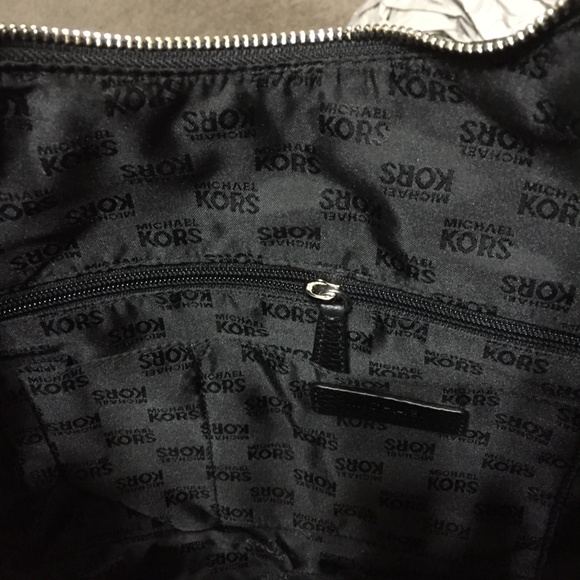 Michael Kors Handbag - Picture 3 of 4